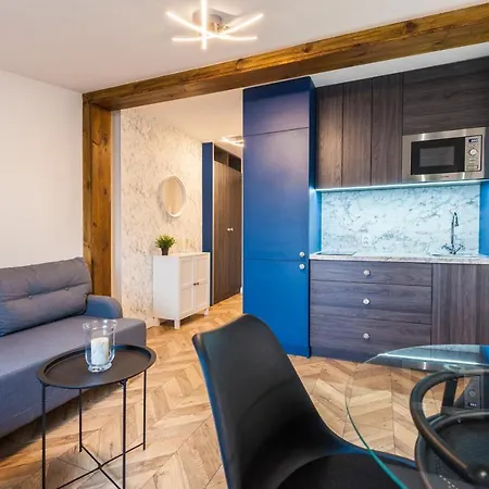 شقة Book Fabryczna *