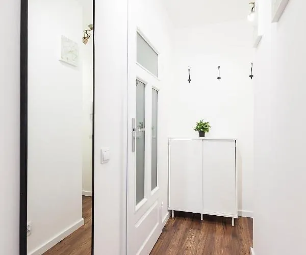 Apartman Book Fabryczna *